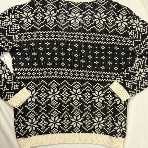 ASSHOLES LIVE FOREVER SWEATER - Picture 4 of 4